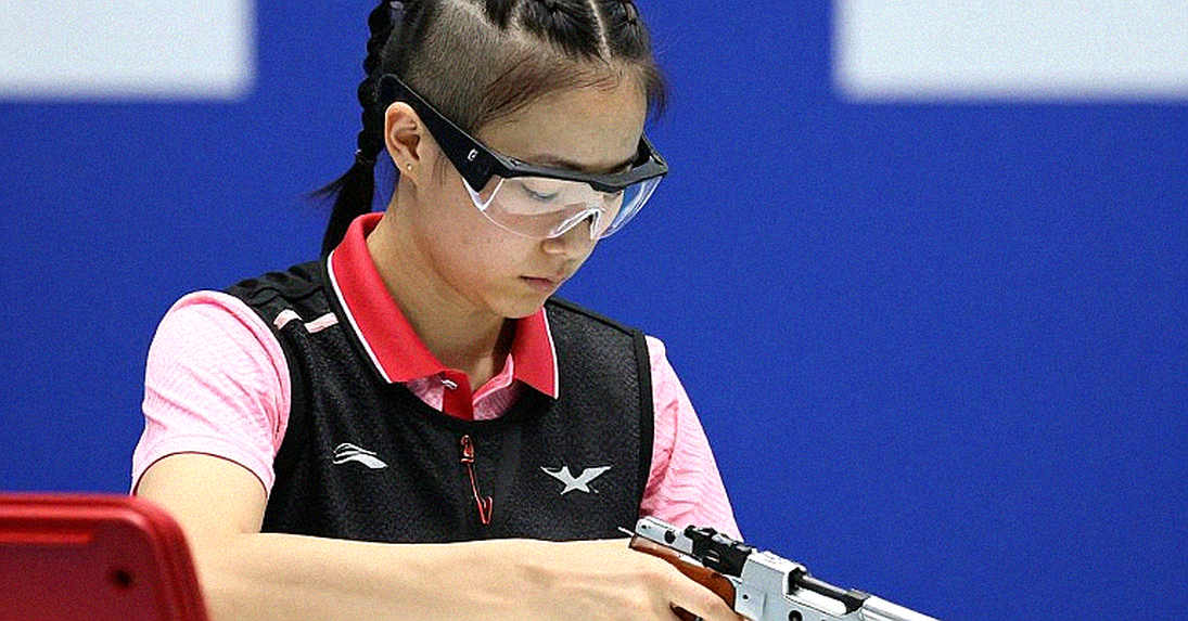 P.V. Sindhu thua Chen Yufei ở tứ kết Asian Games 2026: pha cầu 122 giây làm đổi chủ thế trận