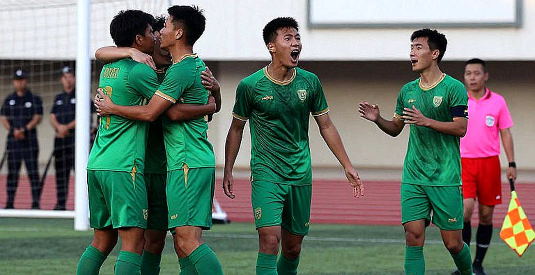 V.League in a Major Tournament Season: Expiring Foreign Players, Neglected Academies, and the Handshake Nobody Saw