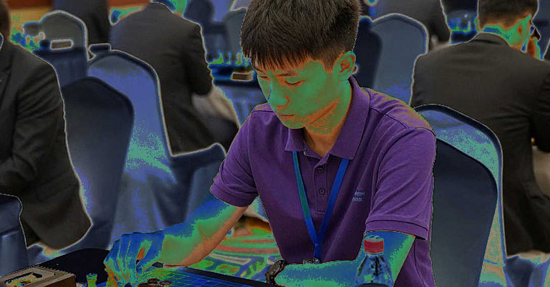 Ba mươi phút còn nguyên trên đồng hồ: vì sao Nihal Sarin đánh rơi ván thắng trước Uzbekistan
