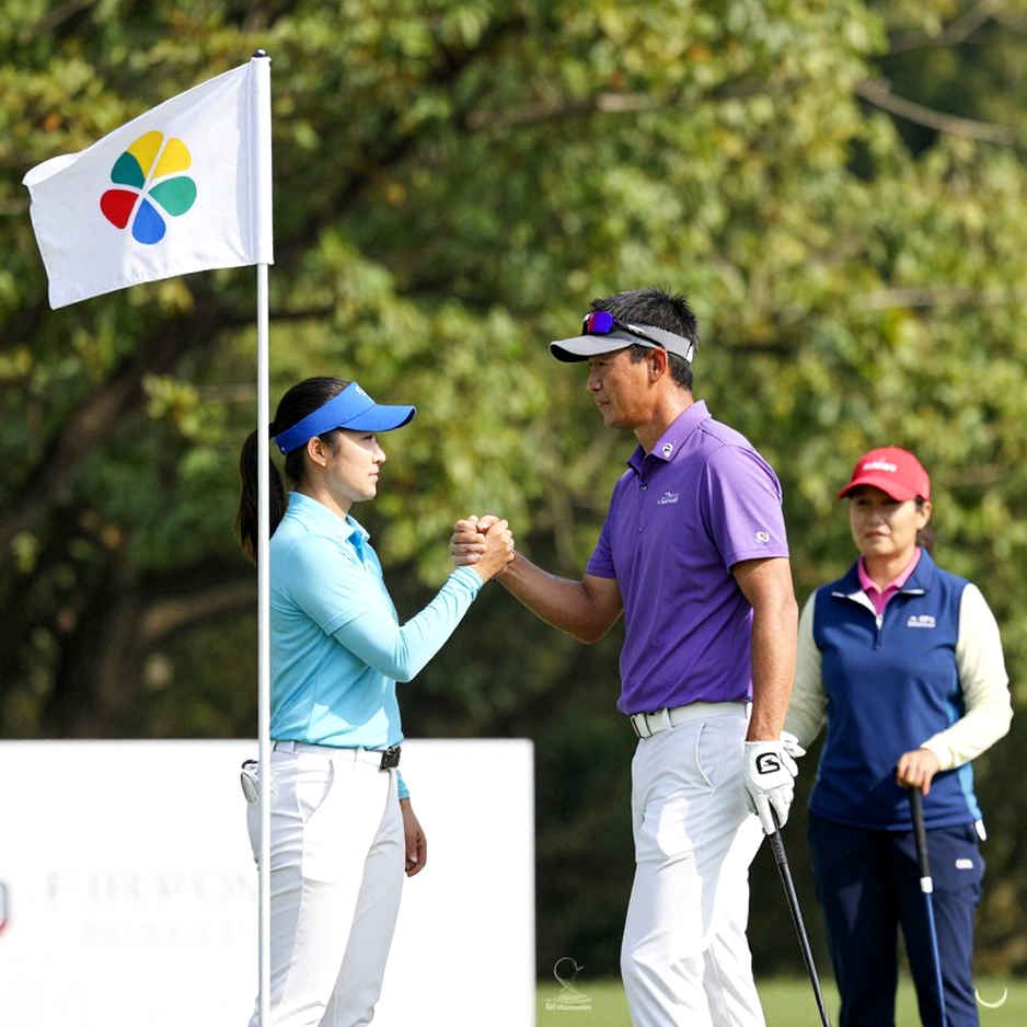 Hai lối đi ngược chiều, một đỉnh chung: Jarvis và Rozner chia nhau ngôi đầu Genesis Championship