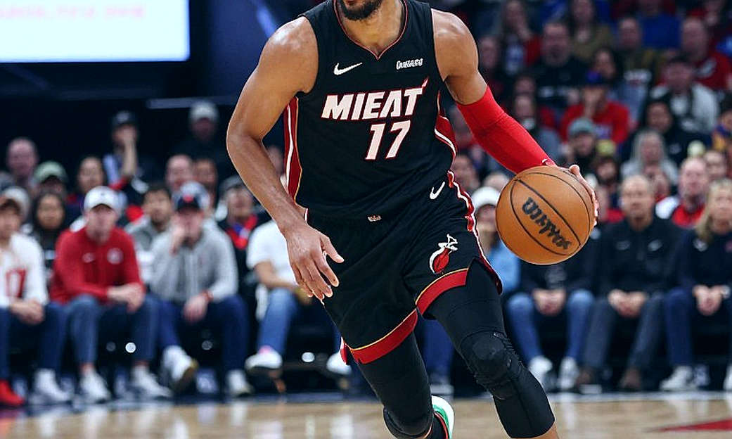 Kawhi Leonard re-signs with Toronto Raptors for $115M: the 2028-29 player option and a $28M shadow that never touched the payroll